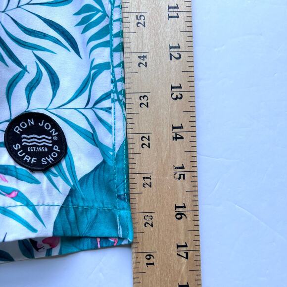 Endless Summer Ron Jon Flamingo Tropical Board Shorts Swim Suit Trunks Surf M - Picture 14 of 15